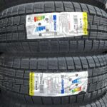 BLACKARROW  215/60 R17